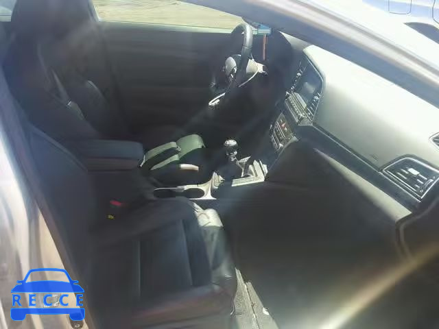 2017 HYUNDAI ELANTRA SP KMHD04LB8HU356069 image 4