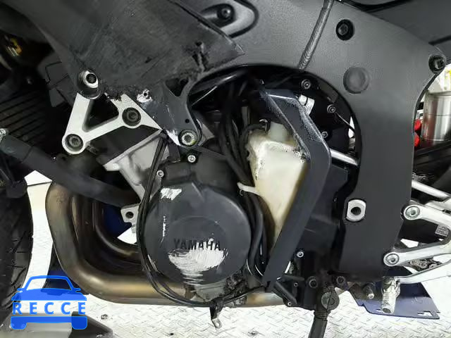 2005 YAMAHA YZFR6 L JYARJ06E05A023637 image 11