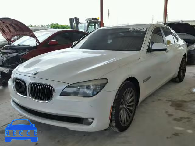 2011 BMW 740 I WBAKA4C51BC392375 image 1