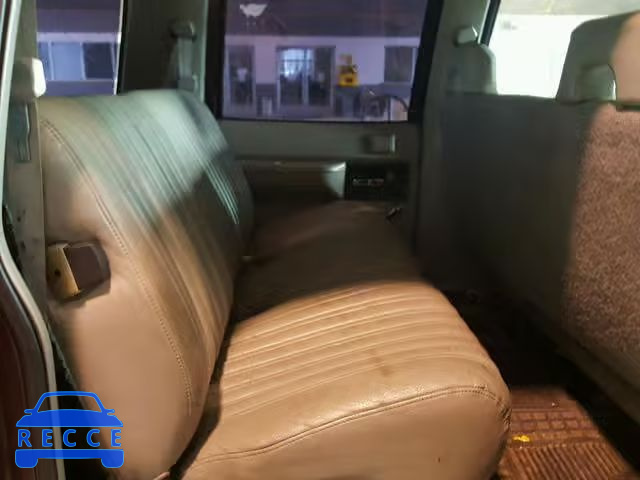 1993 GMC SUBURBAN K 1GKFK16K5PJ741918 image 5