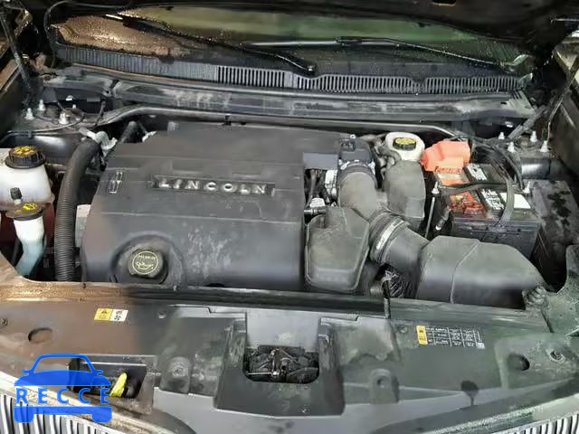 2016 LINCOLN MKT 2LMHJ5NK3GBL00342 Bild 6