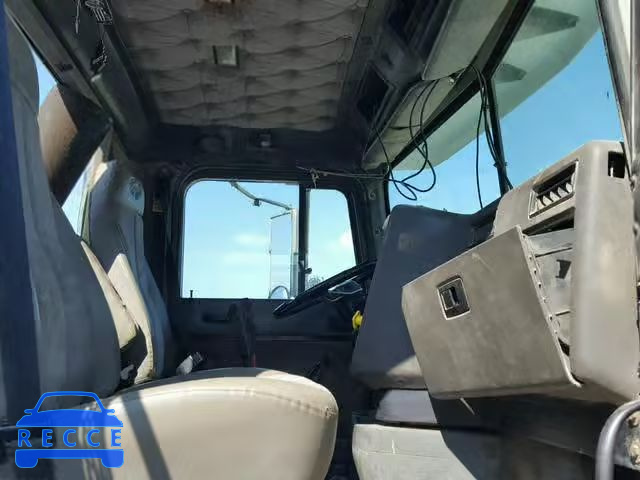 1999 INTERNATIONAL 9200 2HTFMAXR5XC048494 Bild 4