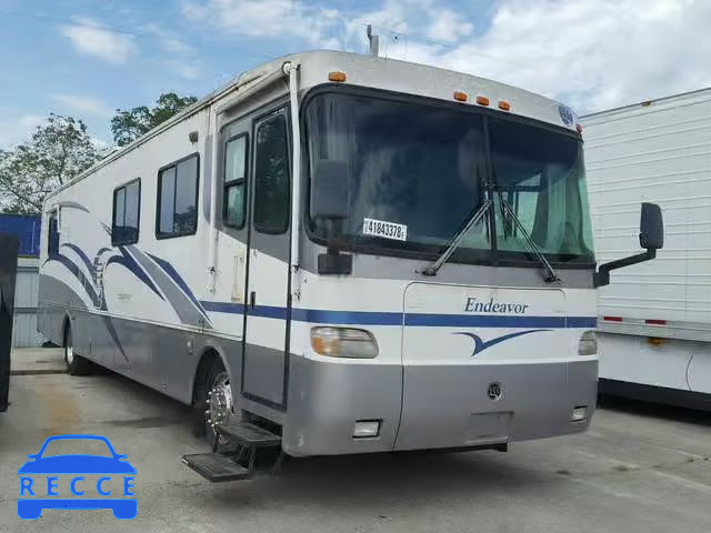 2000 FREIGHTLINER CHASSIS X 4UZ6XJCA1YCG42333 image 0