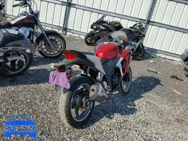 2011 HONDA CBR250 R MLHMC4118B5003738 Bild 3