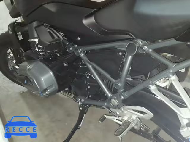 2018 BMW R1200 R WB10A1404JZ198105 image 8