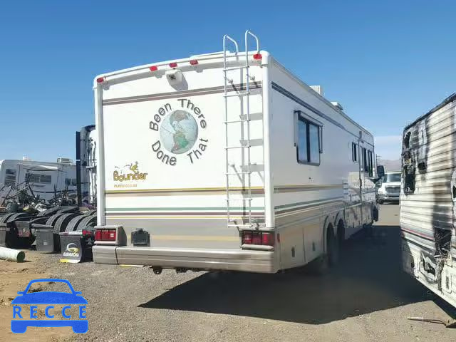 2000 WORKHORSE CUSTOM CHASSIS MOTORHOME 5B4LP37J9Y3318725 Bild 3