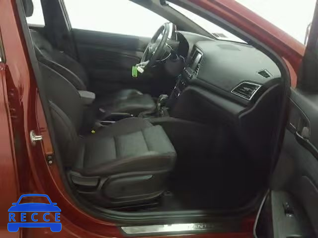 2017 HYUNDAI ELANTRA SP KMHD04LBXHU358311 image 4