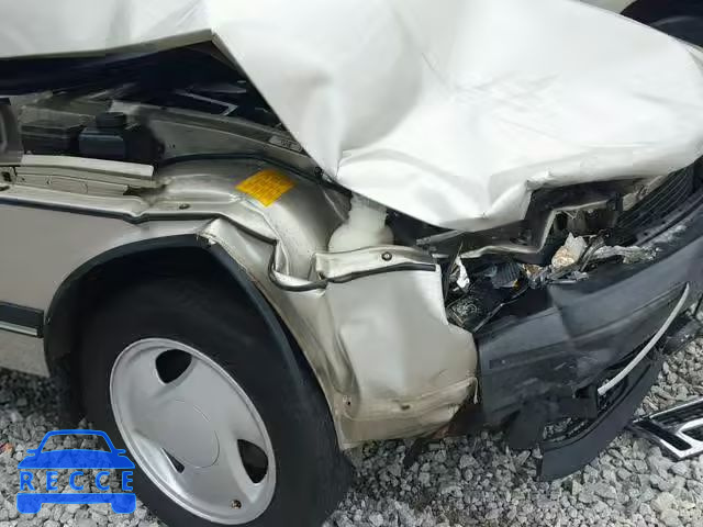 1992 SAAB 900 YS3AL76L2N7011014 image 8