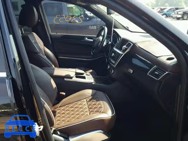 2016 MERCEDES-BENZ GL 550 4MA 4JGDF7DE0GA640479 image 4