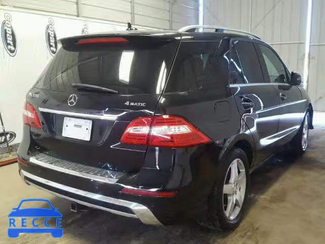 2013 MERCEDES-BENZ ML 550 4MA 4JGDA7DB3DA145869 зображення 3