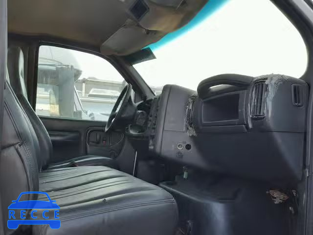 2005 GMC C7500 C7C0 1GDJ7C1C65F900282 image 4