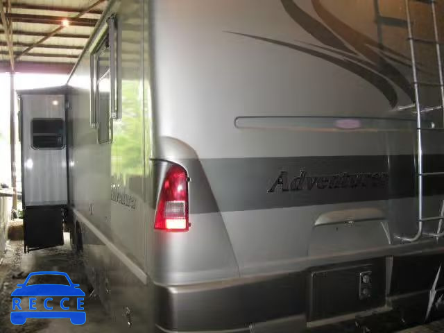 2005 WORKHORSE CUSTOM CHASSIS MOTORHOME 5B4MP67G953399604 image 2