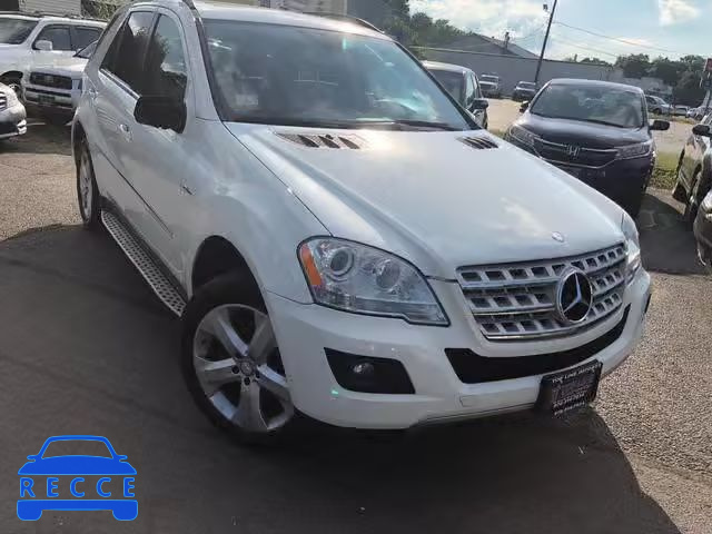 2010 MERCEDES-BENZ ML 350 BLU 4JGBB2FB1AA556235 Bild 1