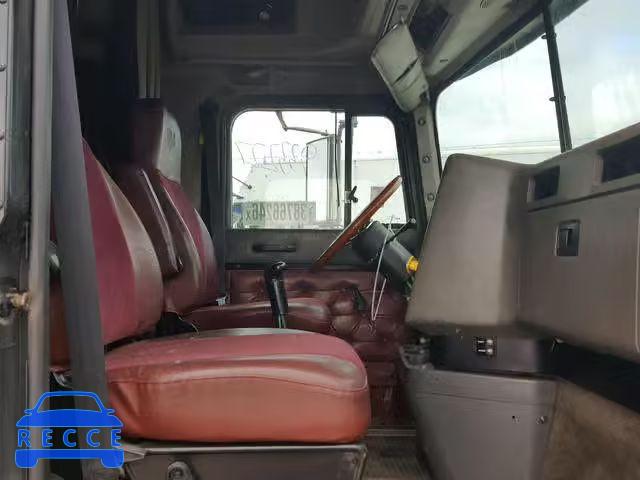 1999 INTERNATIONAL 9200 2HSFMAXR0XC071122 зображення 4