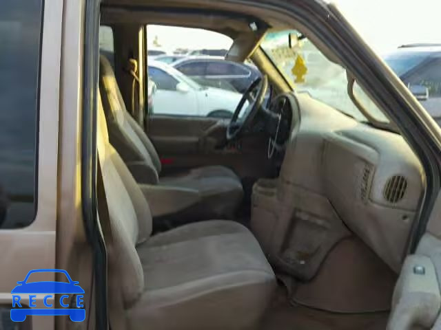 2003 GMC SAFARI XT 1GKDM19X83B502327 image 4