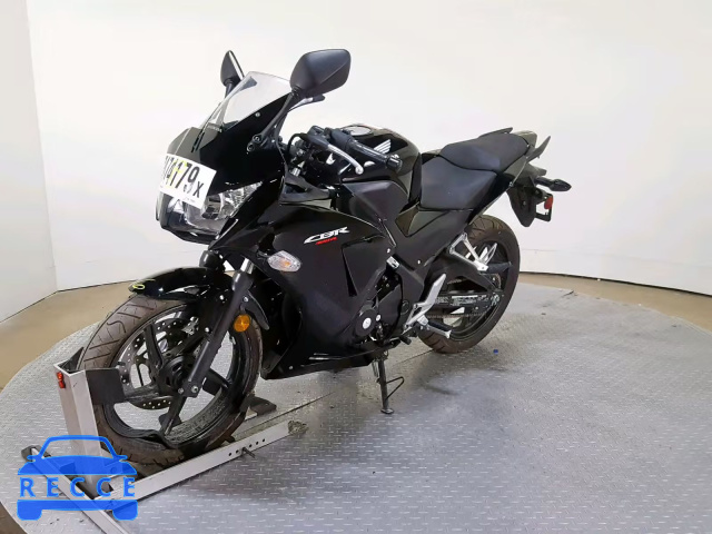 2016 HONDA CBR300 R MLHNC5107G5200635 Bild 3