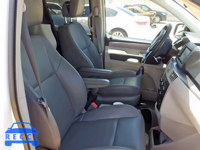 2014 VOLKSWAGEN ROUTAN SE 2C4RVABG3ER134829 зображення 4