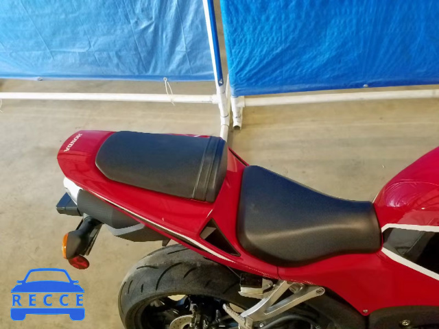 2018 HONDA CBR600 RR JH2PC40J1JK400085 image 5