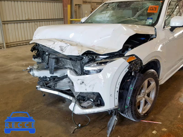 2017 VOLVO XC90 T5 YV4102KK6H1119432 image 8