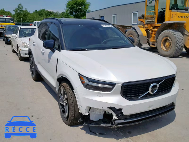 2019 VOLVO XC40 T5 YV4162UM0K2053636 image 0