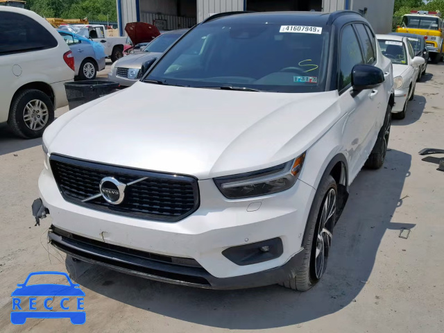 2019 VOLVO XC40 T5 YV4162UM0K2053636 image 1