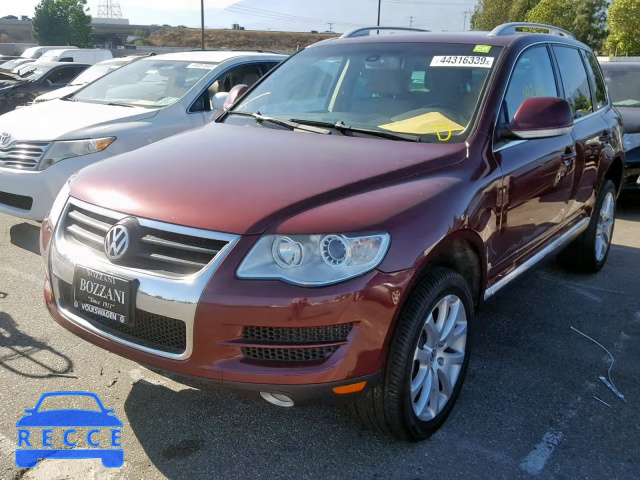2010 VOLKSWAGEN TOUAREG TD WVGFK7A95AD000799 image 1