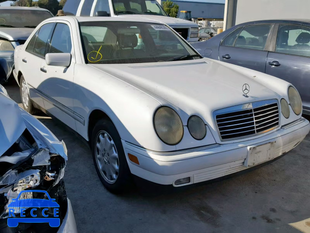 1996 MERCEDES-BENZ E 300D WDBJF20F2TJ022632 Bild 0