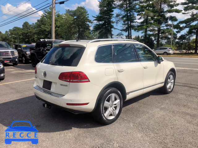 2011 VOLKSWAGEN TOUAREG HY WVGFG9BP4BD005780 image 3