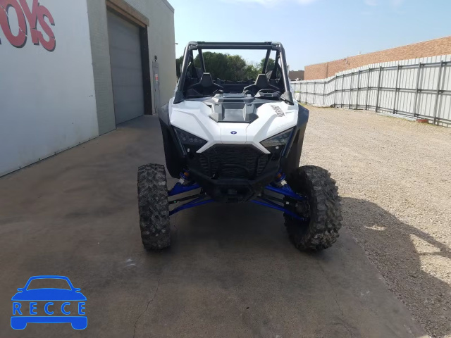 2020 POLARIS RZR PRO XP 3NSRAB929LG821701 Bild 2