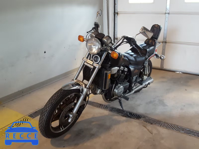 1983 HONDA VF750 C JH2RC071XDM111996 image 1