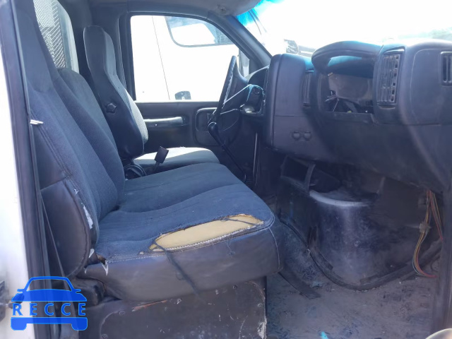 2004 GMC C7500 C7C0 1GDL7C1C24F506348 image 4