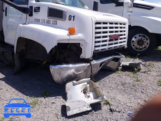 2004 GMC C7500 C7C0 1GDL7C1C24F506348 image 8
