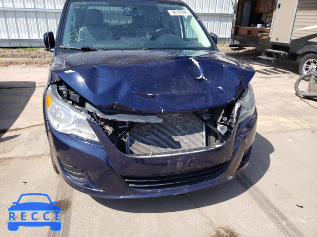 2014 VOLKSWAGEN ROUTAN SE 2C4RVABG6ER134582 зображення 8