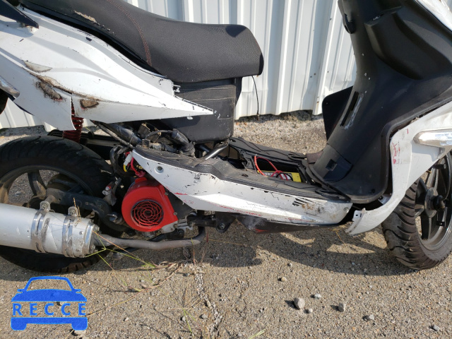 2011 OTHER SCOOTER LJ5LT8036B1051524 image 8