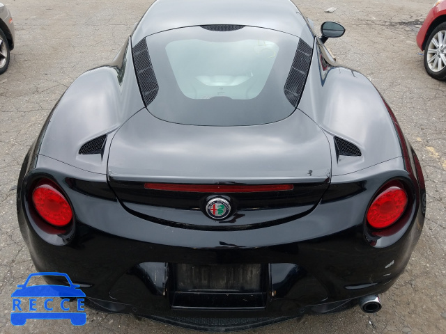 2017 ALFA ROMEO 4C ZARBAAA45HM245013 image 5