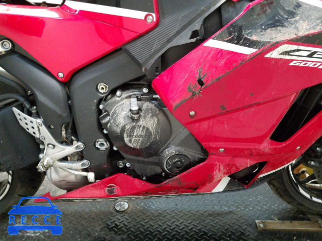 2018 HONDA CBR600 RR JH2PC40J7JK400642 image 4