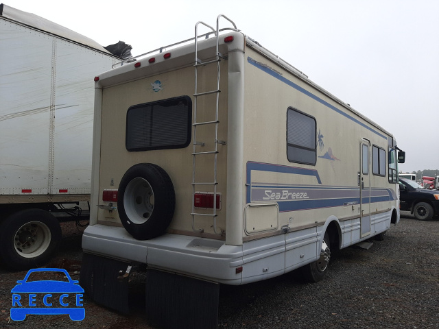 1993 CHEVROLET MOTORHOME 1GBKP37N3P3317016 image 3