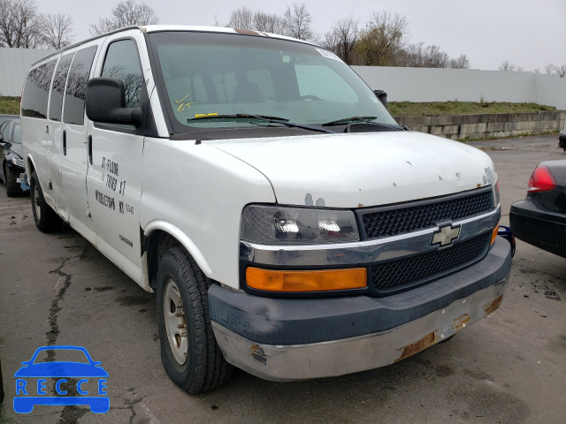 2004 CHEVROLET EXPRESS 1GAHG39U741195853 image 0