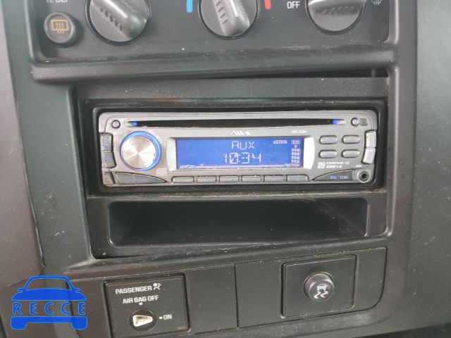 2004 CHEVROLET EXPRESS 1GAHG39U741195853 зображення 8