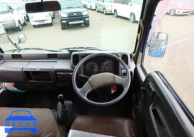 1992 NISSAN PICKUP P4F23004214 image 8