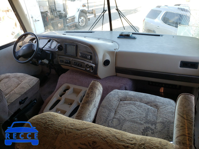 2004 FORD MOTORHOME 1FCNF53S930A04728 image 4