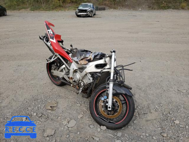 2001 YAMAHA YZFR6 L JYARJ04E61A015118 image 0