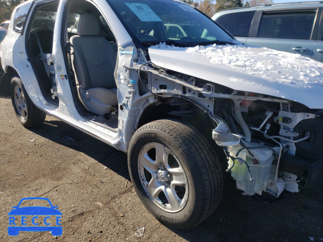 2011 TOYOTA RAV 4 JTMBF4DV0B5044512 image 8
