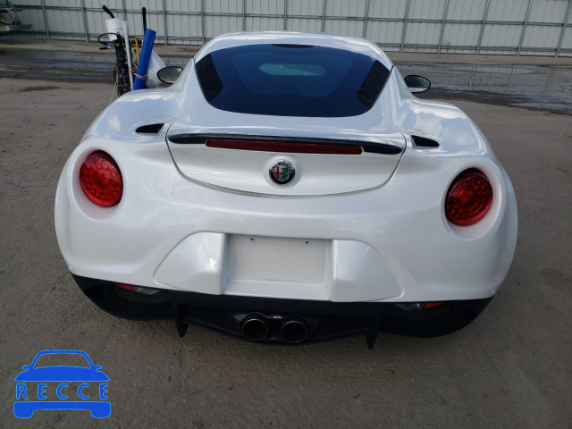 2017 ALFA ROMEO 4C ZARBAAA44HM222421 Bild 5