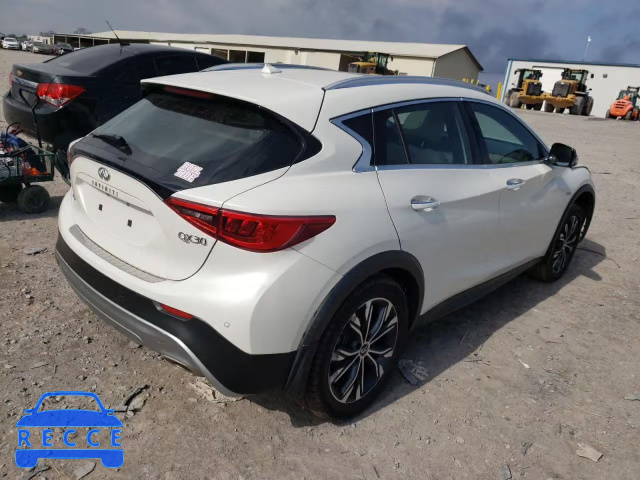 2018 INFINITI QX30 PURE SJKCH5CR3JA048999 Bild 2