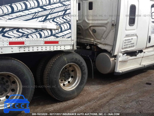 2015 FREIGHTLINER CASCADIA 125 1FUJGLD5XFLGK7704 image 6