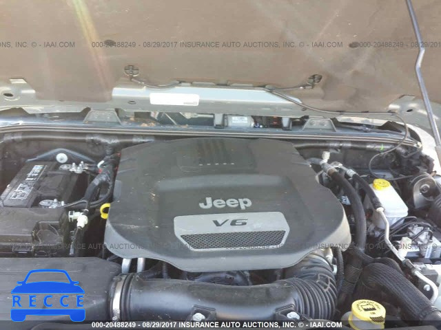 2015 JEEP WRANGLER UNLIMITE SAHARA 1C4BJWEG0FL674560 image 9