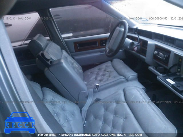 1990 Cadillac Fleetwood 1G6CB533XL4352173 image 4