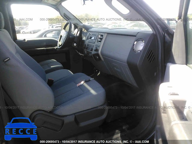 2016 FORD F450 SUPER DUTY 1FDUF4HT1GEA52042 image 4