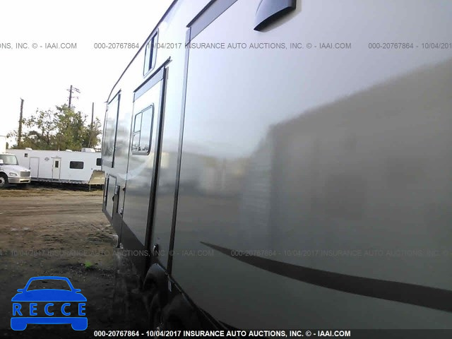 2017 COACHMEN CHAPARRAL 5ZT3CH4B7HA316353 Bild 2